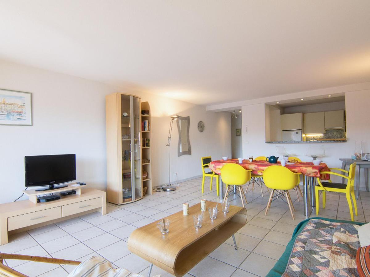 Apartment Le Magellan-2 By Interhome Сен-Рафаэль Экстерьер фото